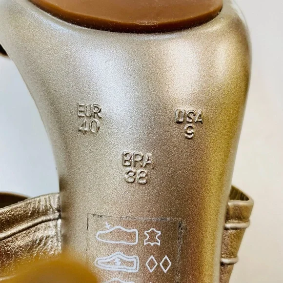 Aldo Kaveney-82 Gold Heels - Picture 3 of 7